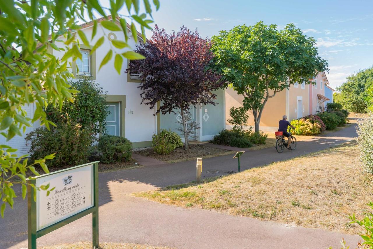 Residence Pierre & Vacances Le Domaine De Bourgenay Talmont-Saint-Hilaire Buitenkant foto