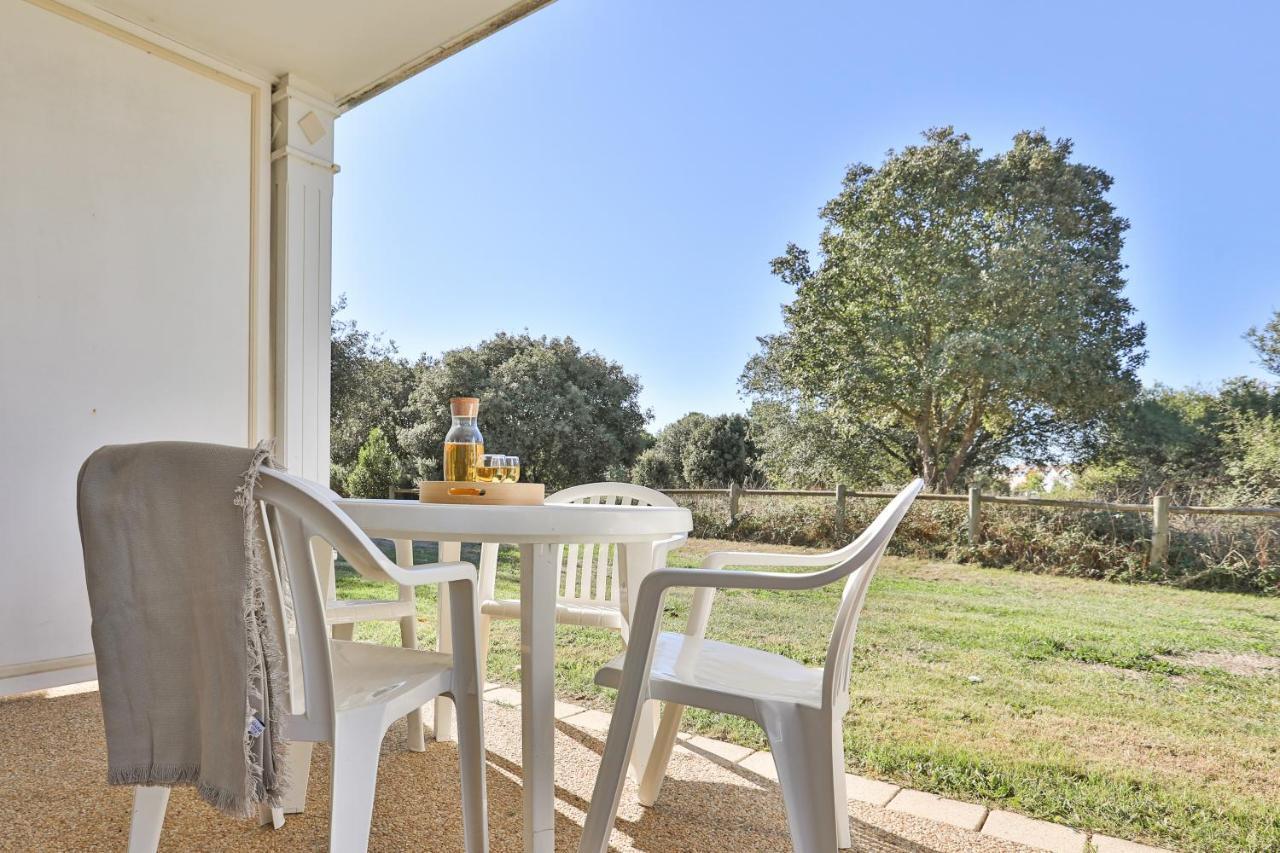 Residence Pierre & Vacances Le Domaine De Bourgenay Talmont-Saint-Hilaire Buitenkant foto